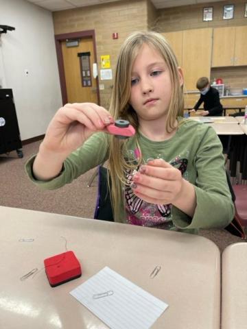 Eraser and magnet experiment