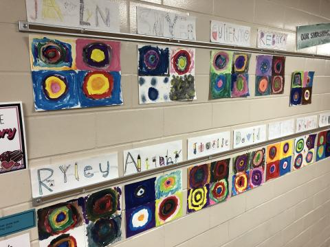 5th graders Kandinsky Circles artwork