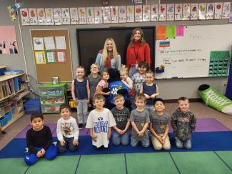 Mrs. Sterner's class with Parker the panther